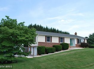 213 Graystone Dr, Boonsboro, MD 21713