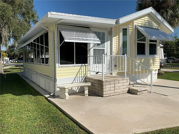 5th image of 104 Bainbridge Dr