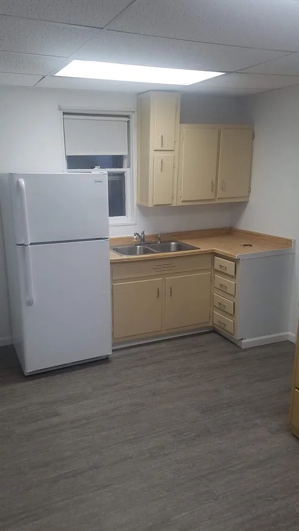 Duplex - 3015 Restormel St. — Photo 2