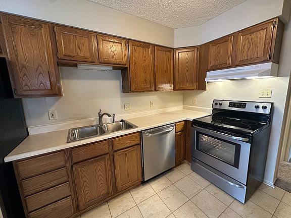 5th image of 225 Apollo Dr
