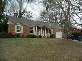 2825 Gladstone Dr, Raleigh, NC 27610