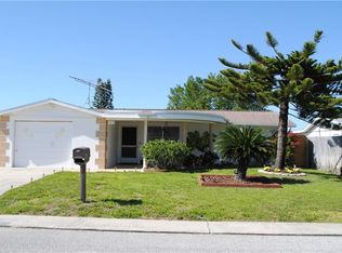 3333 Trask Dr, Holiday, FL 34691