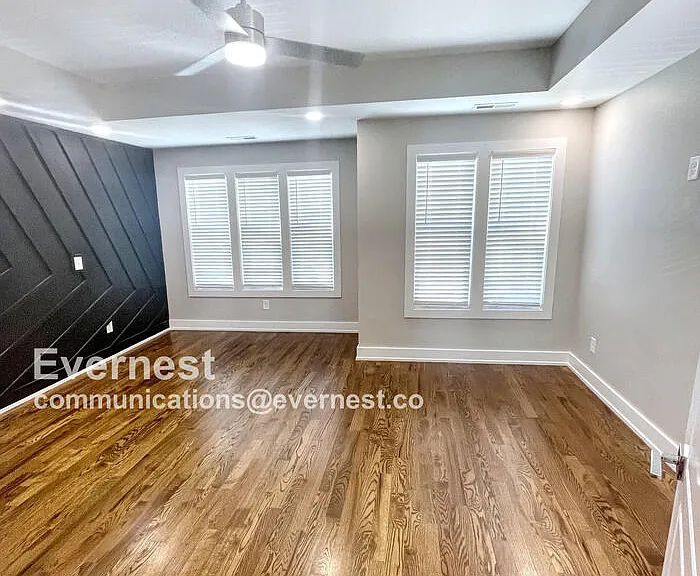 2116 Courtney Ave — Photo 11