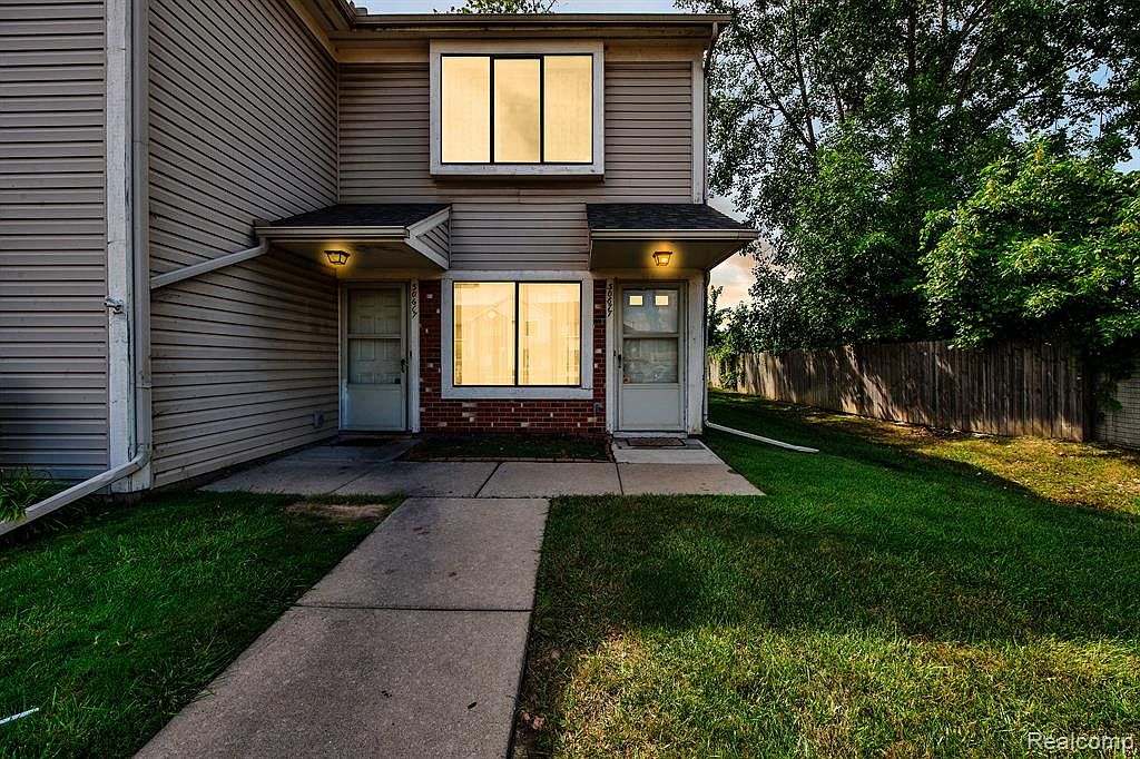 30677 Hidden Pines Ln 120, Roseville, MI 48066 Zillow