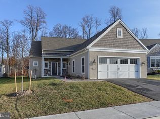 1227 Mosaic Dr #393, Lebanon, PA 17042