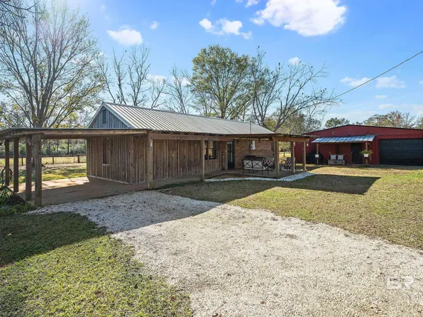 110 Sam Jones Rd, Atmore, AL 36502