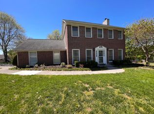 1320 Clear Brook Dr, Knoxville, TN 37922