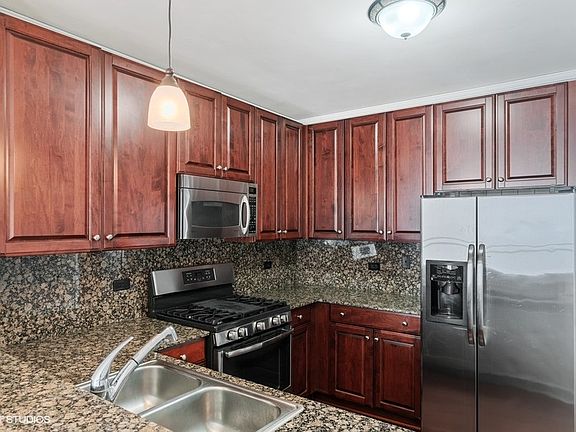 5th image of 201 N Westshore Dr APT 2804