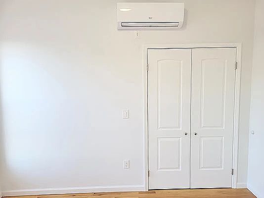 2nd image of 4813 5th Ave #3