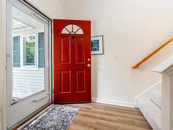 2nd image of 4 Portside Drive