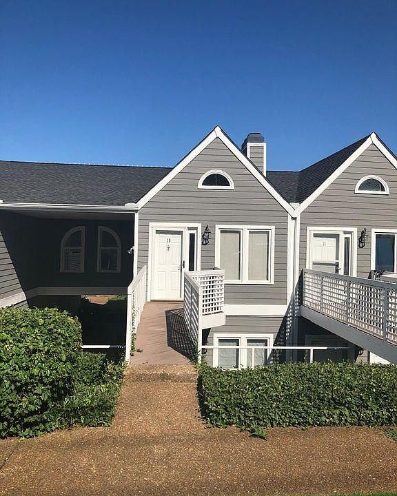 Front of Condo with Private Entryway