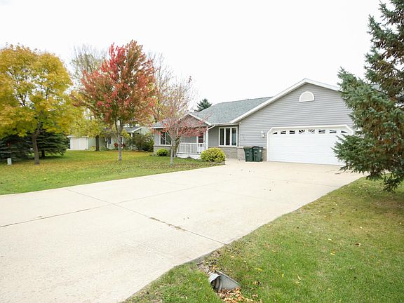 2nd image of 1809 Sherman Dr NW
