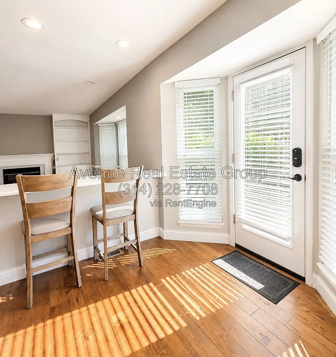 4 bed, 2.5 bath, 1852 sqft, $2,995 — Photo 3