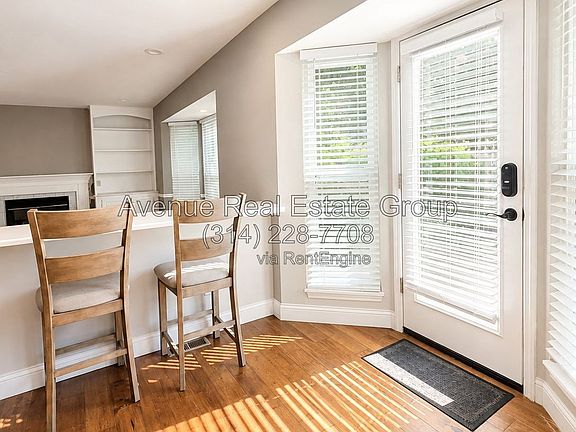 3rd image of 17011 Redwood Glen Dr