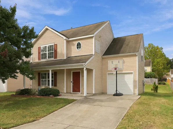 3818 Potecasi Dr, Raleigh, NC 27610
