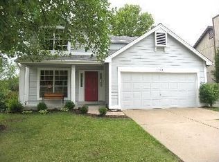 542 Oaktree Crossing Ct, Ballwin, MO 63021