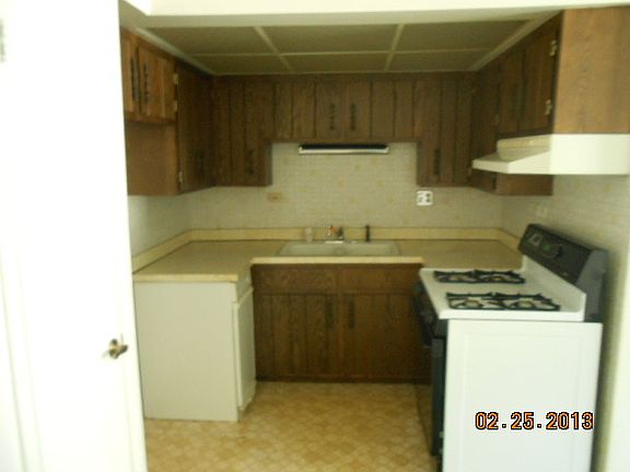 4th image of 1017 Burnham Ave APT 102