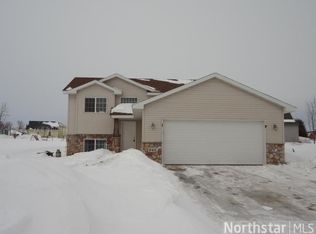 241 Chatter Cir NE, Kimball, MN 55353