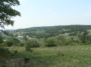 11 S Spies Ridge Dr, Fredericksburg, TX 78624