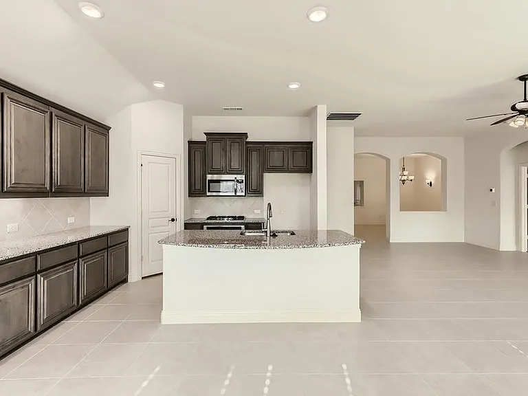 3216 Creekhaven Dr — Photo 12