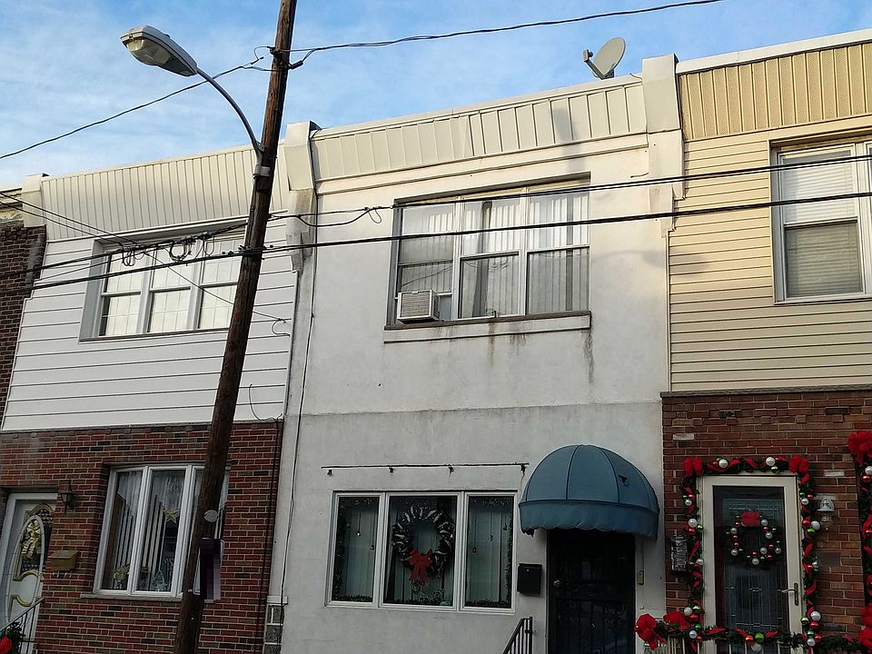 2nd image of 1733 Stocker St
