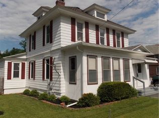 19 Riverside Dr, Carthage, NY 13619