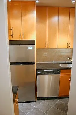 Rented by Carlyle Property Management | media 2