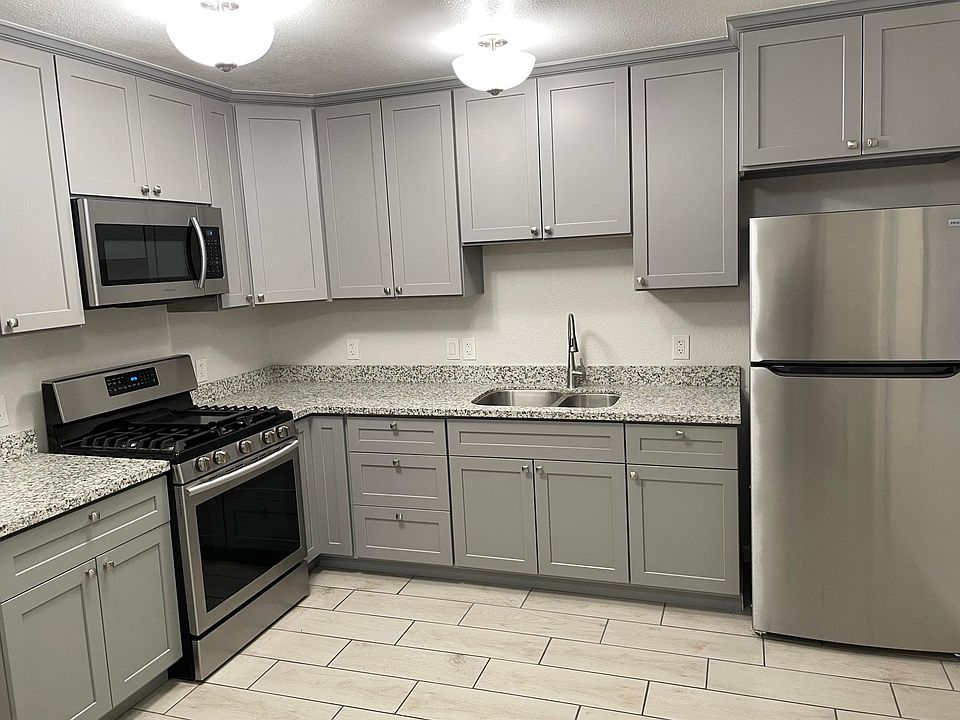 1st image of 622 Cypress Ave #622