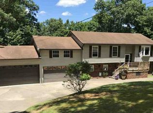 54 Lotus Dr, Huntington, WV 25704