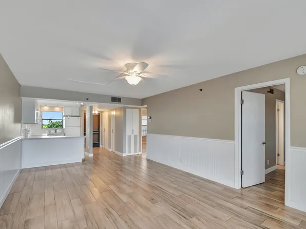 4640 Lucerne Lakes Blvd W APT 502, Lake Worth, FL 33467