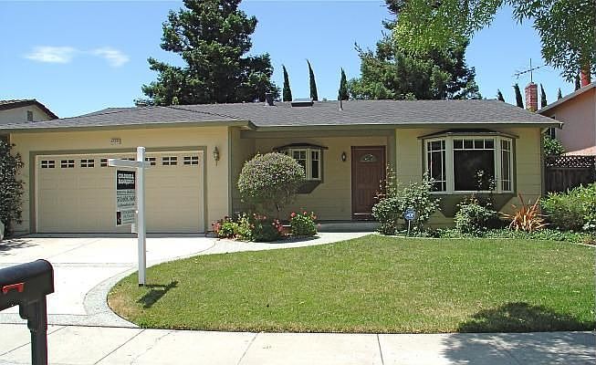 1st image of 45395 Potawatami Dr