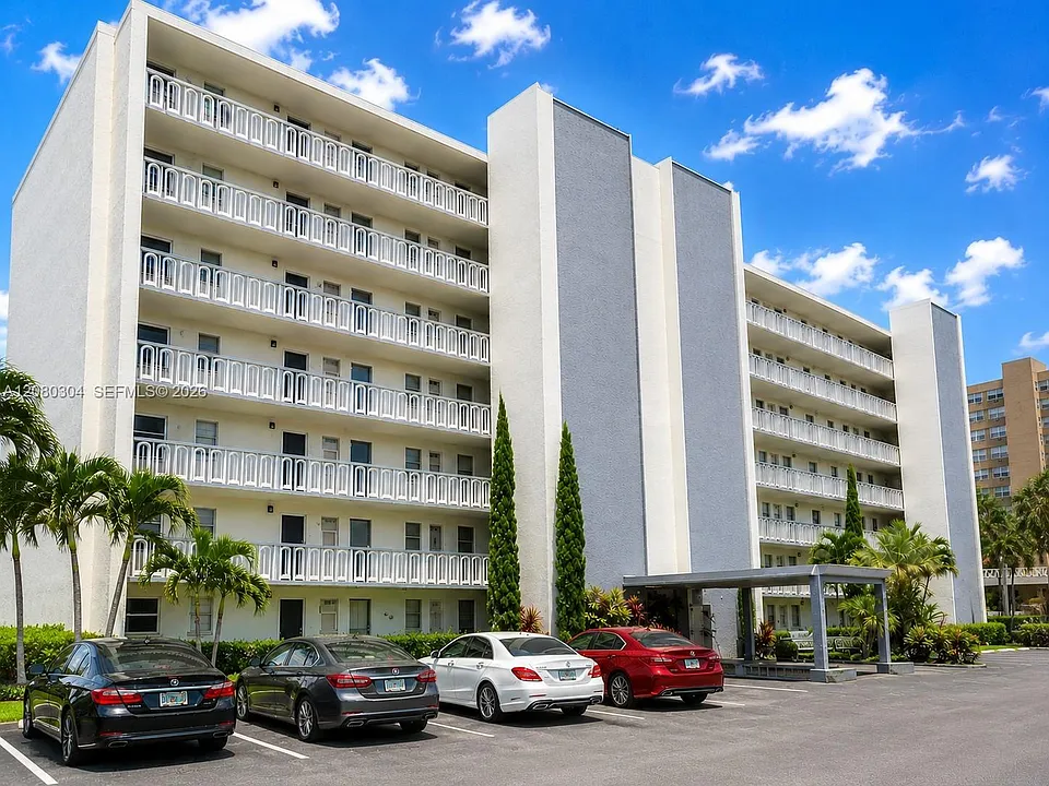 301 NE 14th Ave #507