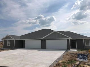 608 W Morgan Ct, Clever, MO 65631