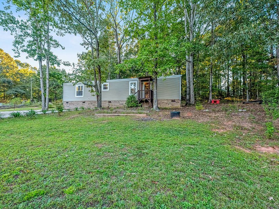 1st image of 113 Oak Knoll Dr
