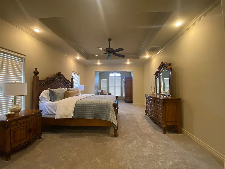3605 N Narcissus Ave — Photo 20