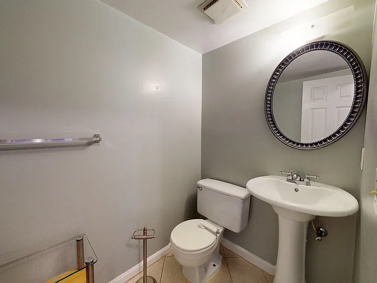 951 S Rolfe St #1 — Photo 9
