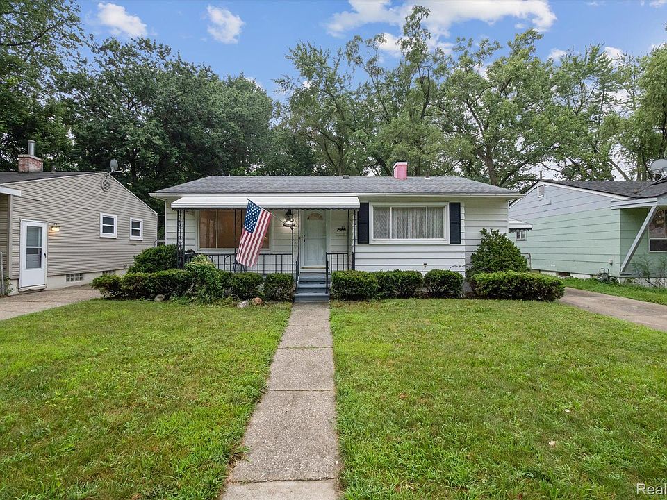 1st image of 26811 Vassar Ave