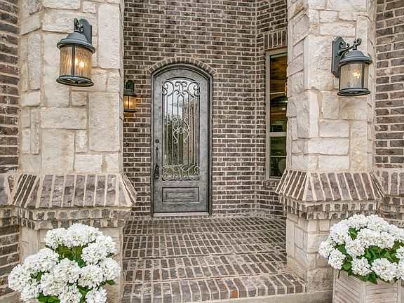1_4457-vineyard-creek-dr-grapevine-tx-1-High-Res-2.jpg