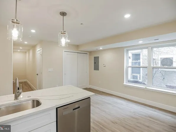 4628 Wayne Ave #B, Philadelphia, PA 19144