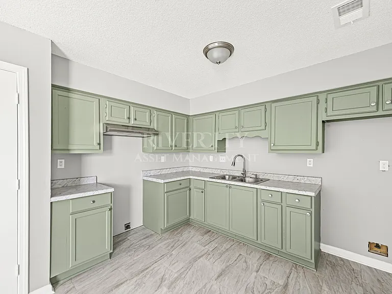 2516 Wellons Ave — Photo 11