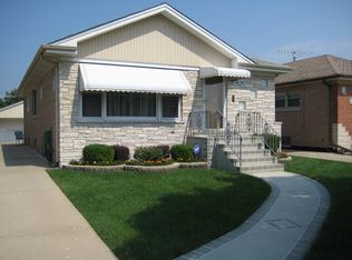 7748 W Sunnyside Ave, Norridge, IL 60706