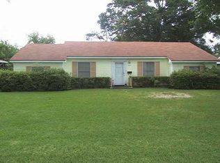 2440 Woodrow Dr, Port Arthur, TX 77642