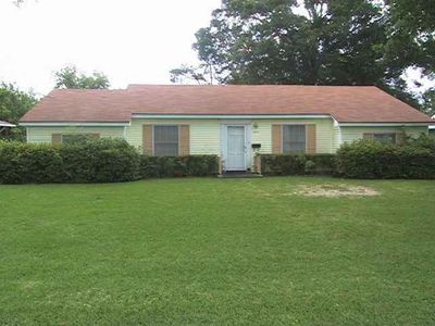 2440 Woodrow Dr, Port Arthur, TX, 77642