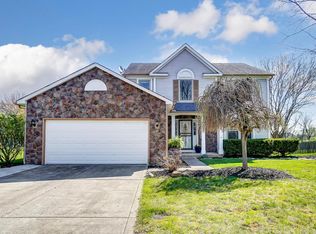 5528 Meadow Grove Dr, Grove City, OH 43123