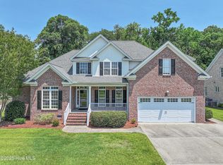 689 Cedar Ridge Dr, Winterville, NC 28590