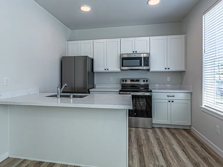 2110 Martin Luther King Jr Way #A — Photo 6