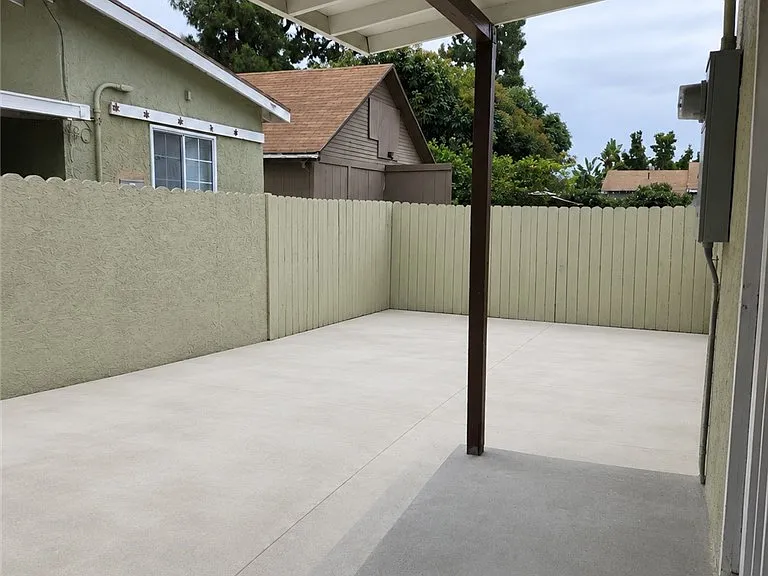 5102 Lindsey Ave — Photo 11