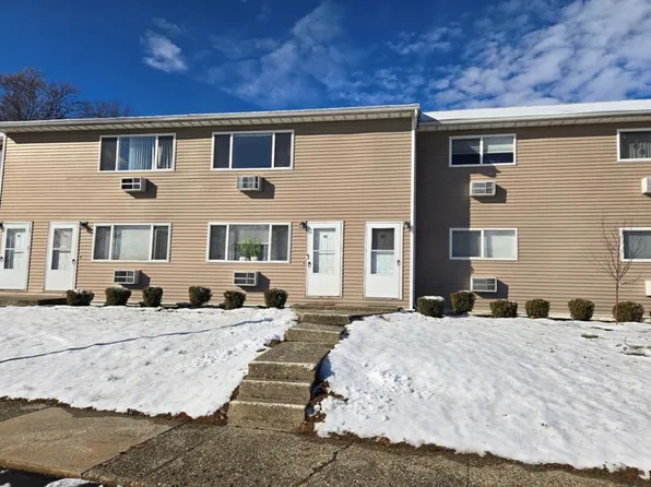 9 Fishkill Glen Dr Unit F, Fishkill, NY 12524