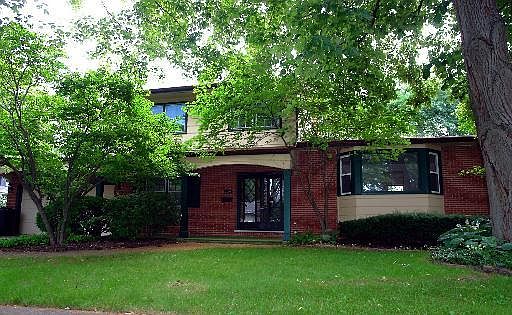 1st image of 734 N Kenwood Ave