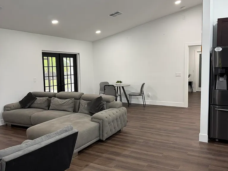 8264 Palomino Dr — Photo 24